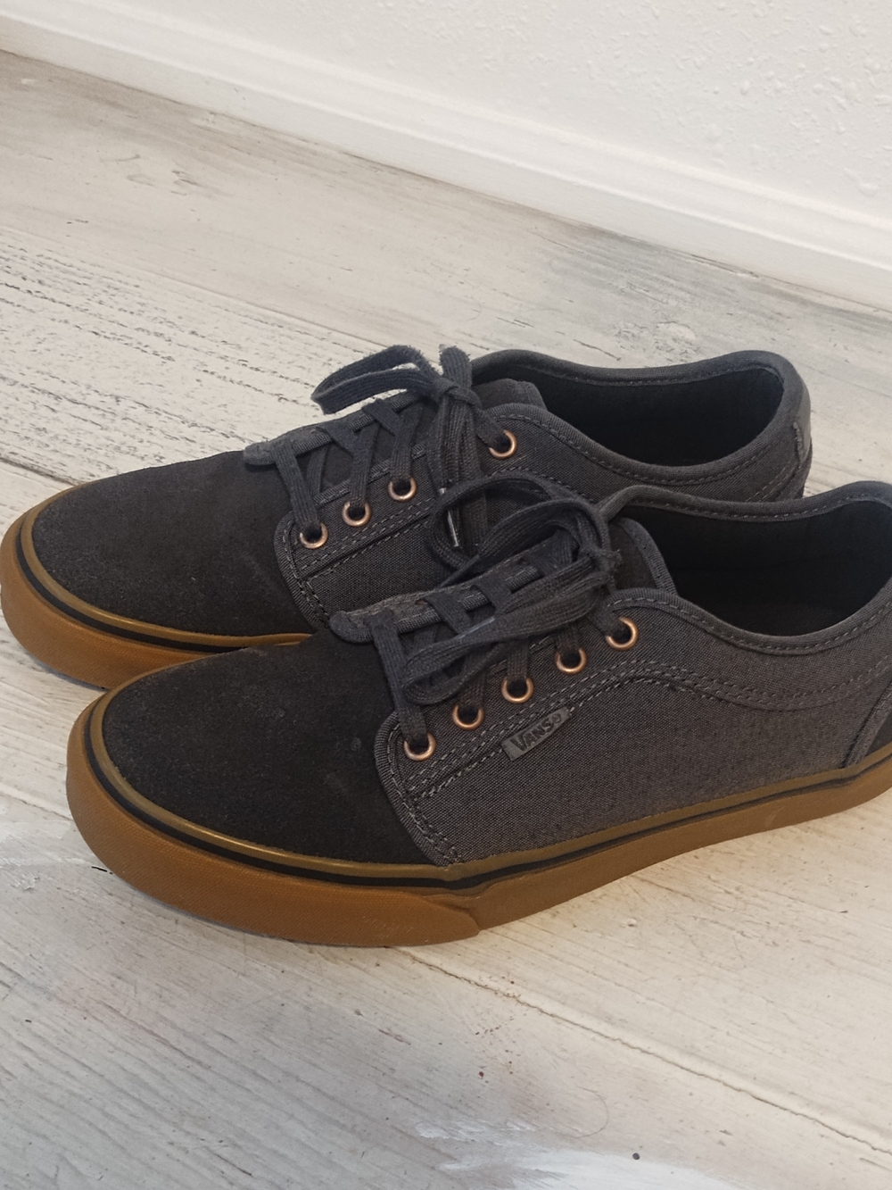 Vans Chukka Low Asphalt/Pewter Men's Skate Shoes Size 8.5